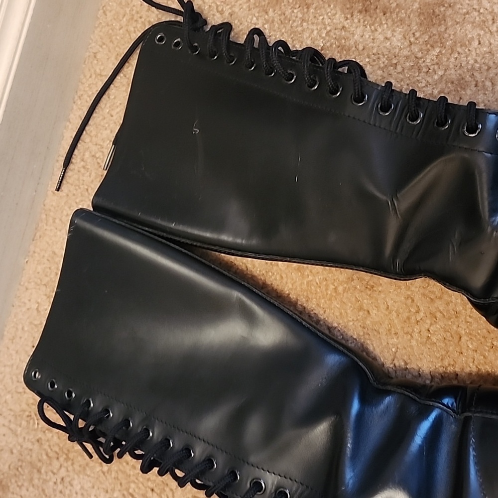 Dr. Martens 20 eyes 9663 Moto Lace-up Boots - Picture 16 of 16